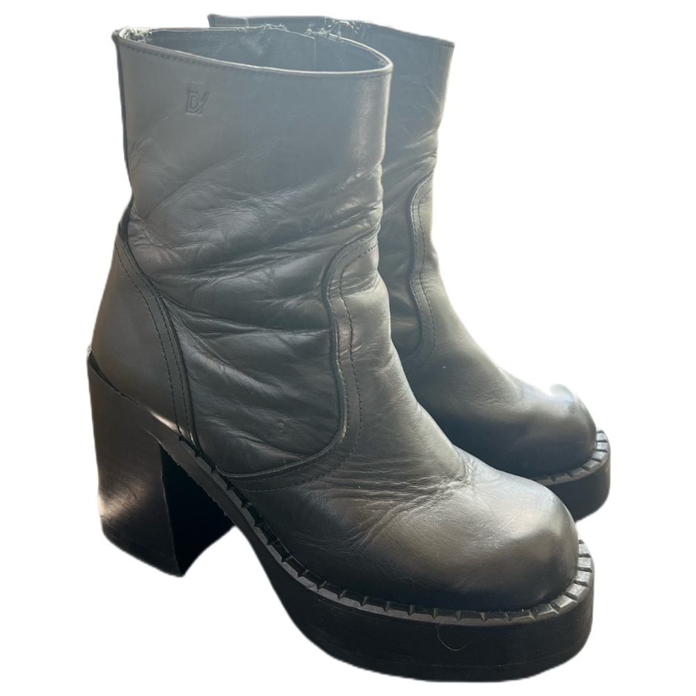 Vintage Platform Destroy Boots